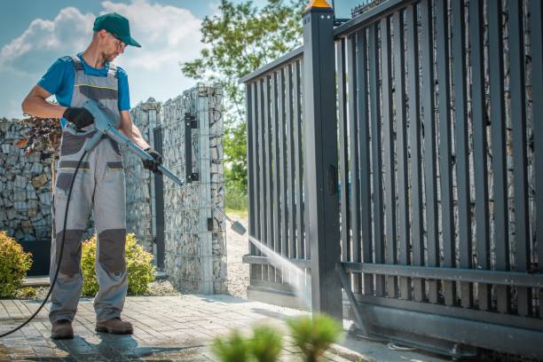 Best Playground Equipment Cleaning  in Longview Heights, WA